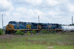 CSX 7038 and 3204 lead M514 (Waycross to Nashville) out of Rice Yard
